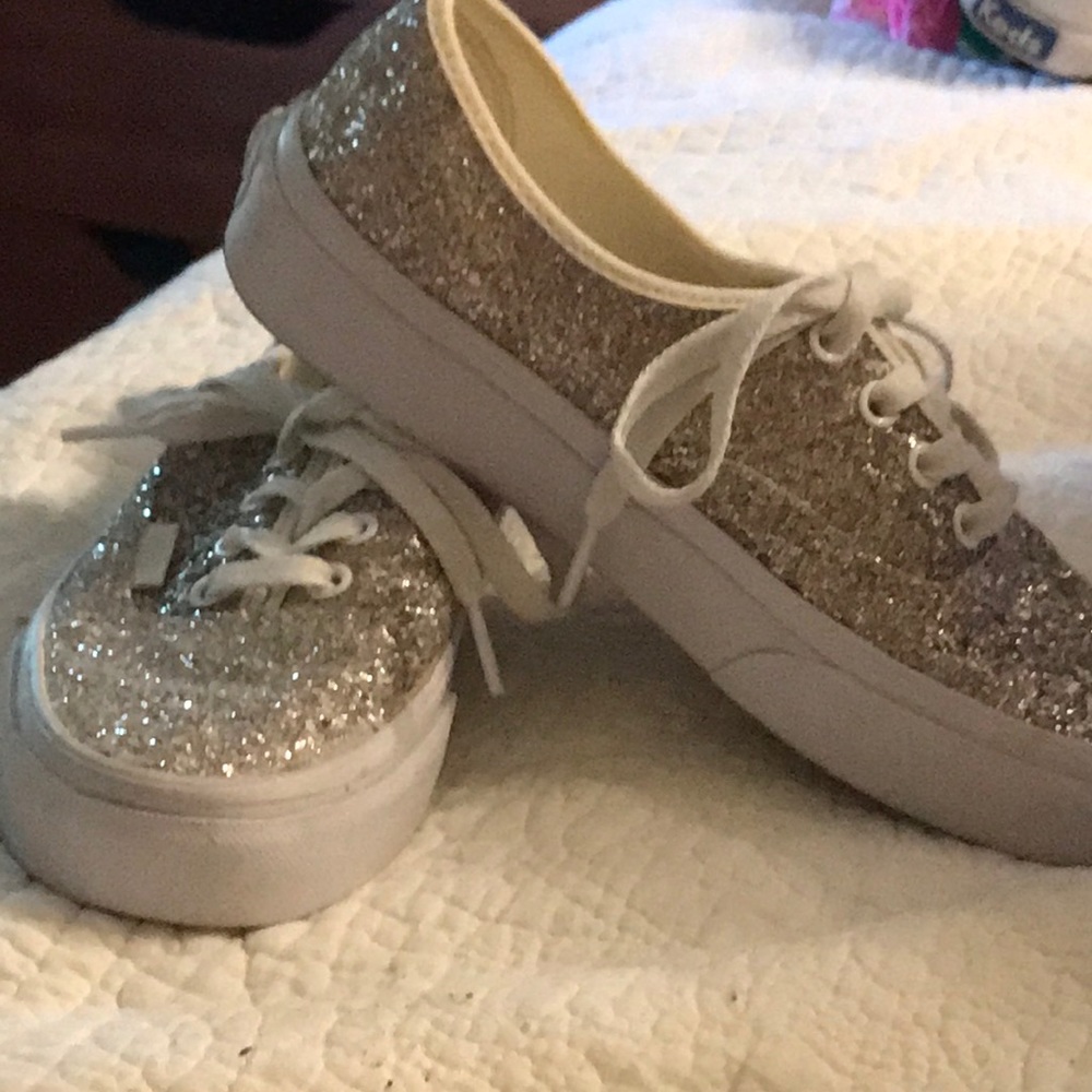 Vans girls Sz 3.5 silver sparkle shoes